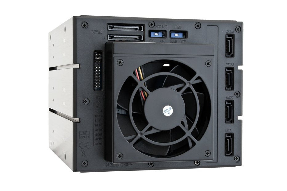 EAN 4710713230262 - Chieftec CBP-3141SAS panel bahía disco duro Negro imagen 3