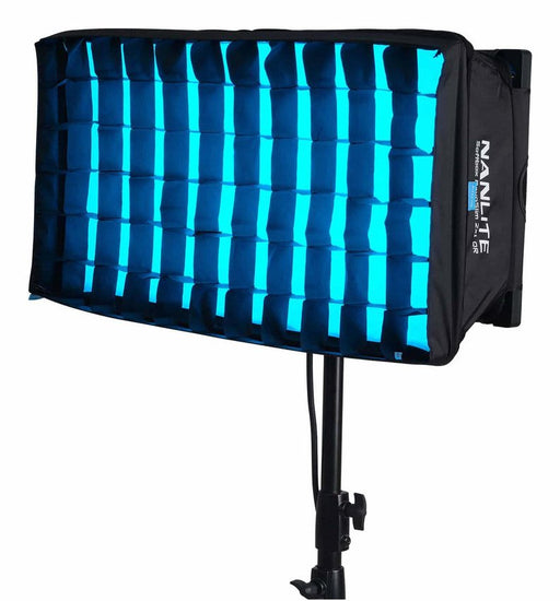 EAN 6949987425939 - Nanlite PavoSlim 120C 150 W imagen 1