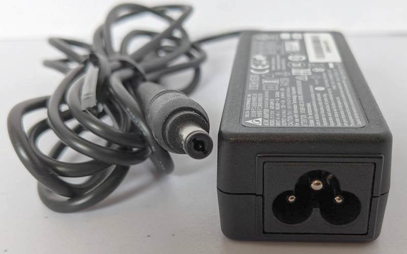 EAN 0815335027956 - Elo Touch Solutions E593458 adaptador e inversor de corriente Interior 36 W Negro imagen 4