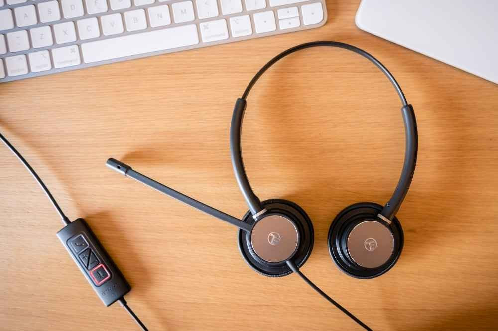 EAN 5949120003759 - Tellur Voice 320 Auriculares Alámbrico Diadema USB Type-C / USB Type-A Negro imagen 6
