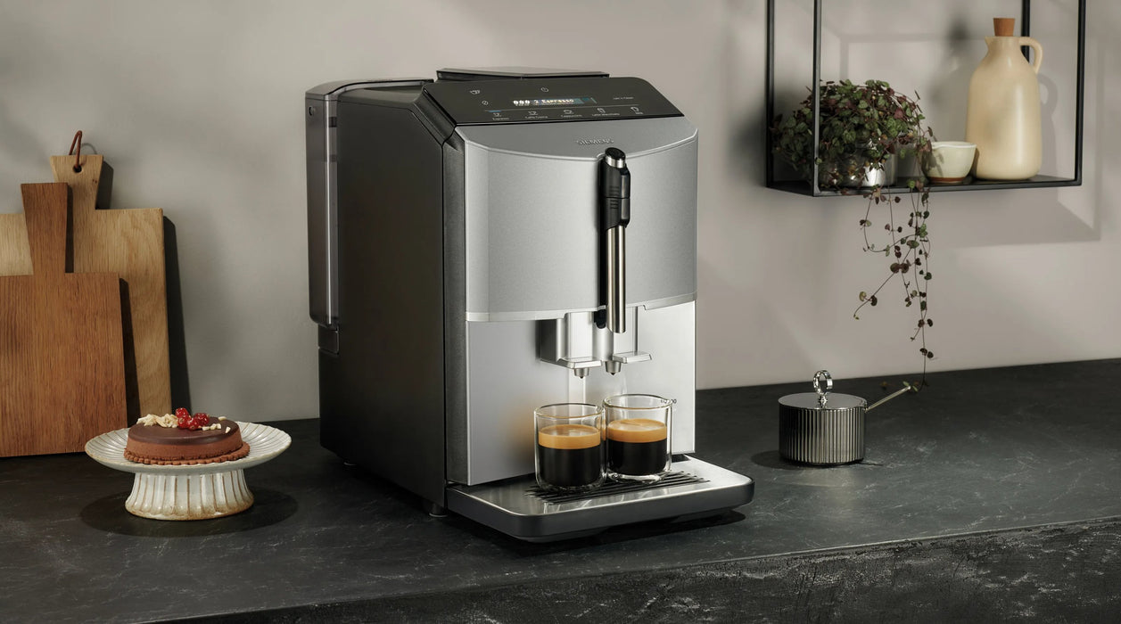 EAN 4242003926895 - Siemens EQ.300 TF303E07 cafetera eléctrica Totalmente automática Máquina espresso 1,4 L imagen 9