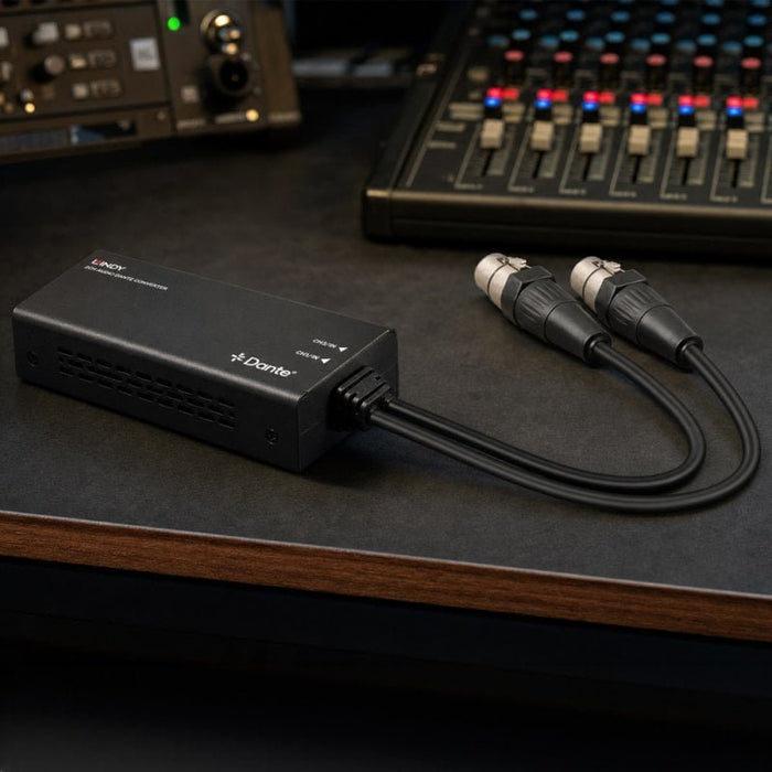EAN 4002888706186 - Lindy 70618 convertidor de audio Negro imagen 2