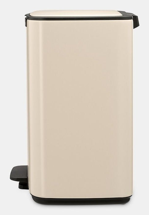 EAN 8710755238024 - Brabantia Bo Pedal Bin 12 L Rectangular Acero Beige imagen 6