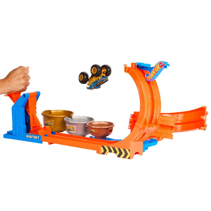 EAN 0194735266340 - Hot Wheels Monster Trucks JBX64 vehículo de juguete imagen 2