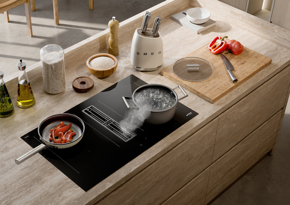 EAN 8017709356019 - Smeg CSF2412BLM batería de cocina Negro Aluminio, Acero inoxidable 5,4 L 24 cm imagen 11