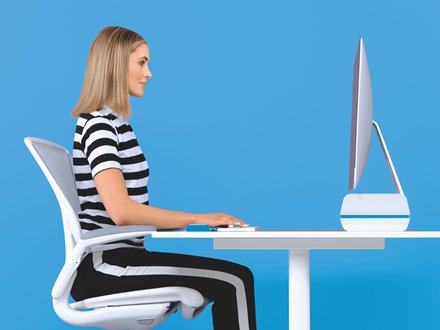 EAN 4002432120208 - Leitz 65040036 soporte para monitor 68,6 cm (27") Escritorio Azul, Blanco imagen 2