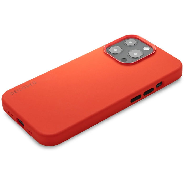EAN 8720593002053 - Decoded Silicone Back Cover funda para teléfono móvil 17 cm (6.69") Rojo imagen 3