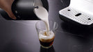 EAN 8017709361907 - Smeg MFF02BLMEU espumador o calentador de leche Calentador/espumador de leche automático Negro imagen 21