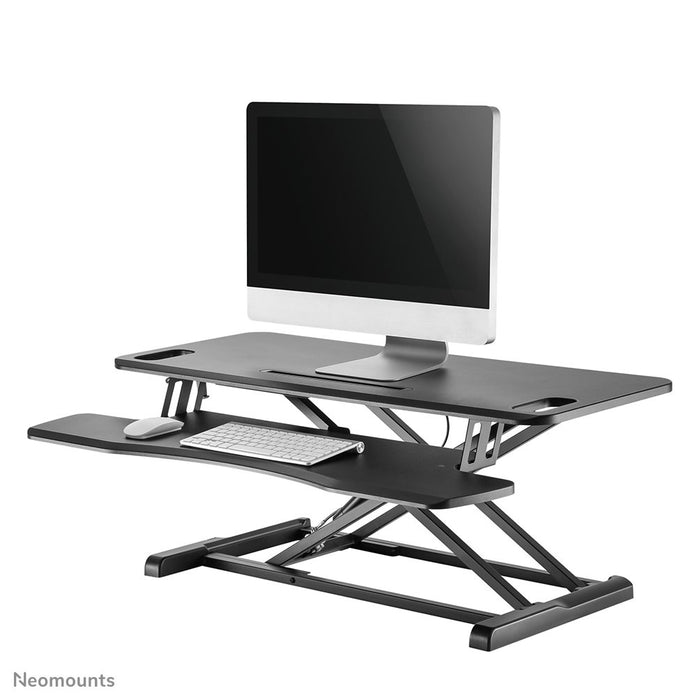 EAN 8717371447120 - Neomounts NS-WS300BLACK estacion de trabajo sentado o de pie imagen 1