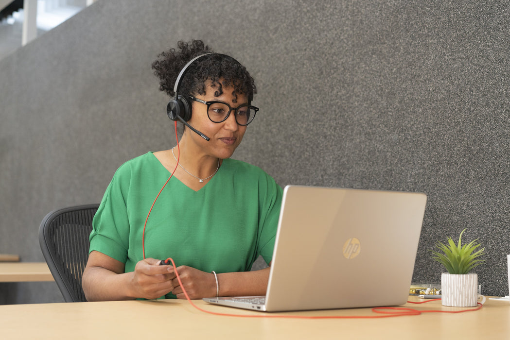 EAN 0197498429267 - HP Poly Blackwire 8225 Stereo Microsoft Teams Certified USB-C Headset +USB-C/A Adapter Alámbrico Diadema  imagen 10