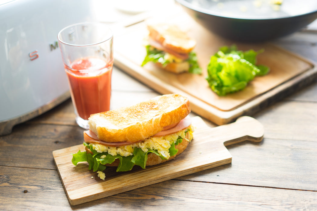 EAN 8017709189099 - Smeg TSF01PBEU tostadora 6 2 rebanada(s) 950 W Azul imagen 35