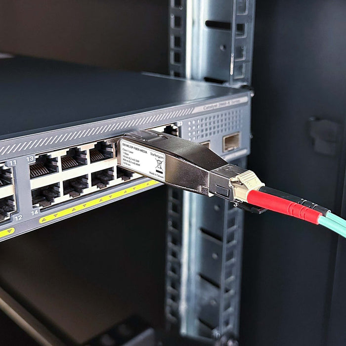 EAN 65030909822 - StarTech.com D01ML55P-FIBER-MEDIA convertidor de medio 1000 Mbit/s 1310 nm Multimodo, Monomodo Plata imagen 7