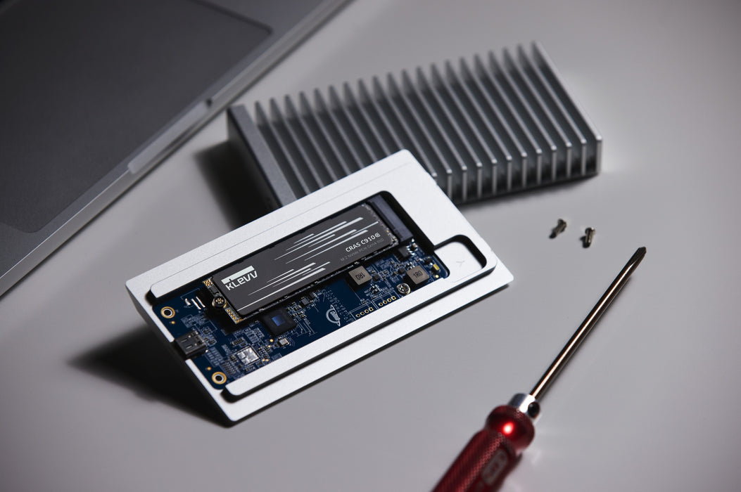 EAN 4895194901860 - Klevv CRAS C910G 1 TB M.2 PCI Express 4.0 NVMe 3D TLC NAND imagen 19