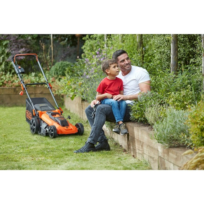 EAN 5035048715222 - Black & Decker CLMA4825L2-QW cortadora de césped Cortacésped manual Batería Negro, Naranja imagen 5