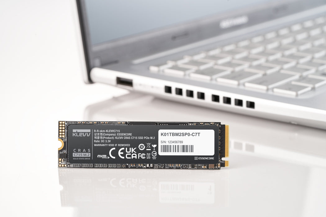 EAN 4895194901792 - Klevv CRAS C715 256 GB M.2 PCI Express 3.0 NVMe 3D TLC NAND imagen 20
