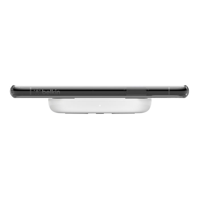 EAN 0745883796694 - Belkin WIA001VFWH cargador de dispositivo móvil Teléfono móvil Blanco Corriente alterna Cargador inalámbr imagen 5