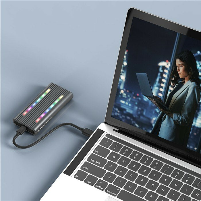 EAN 5901878522722 - Qoltec 52272 caja para disco duro externo Caja externa para unidad de estado sólido (SSD) Gris M.2 imagen 2