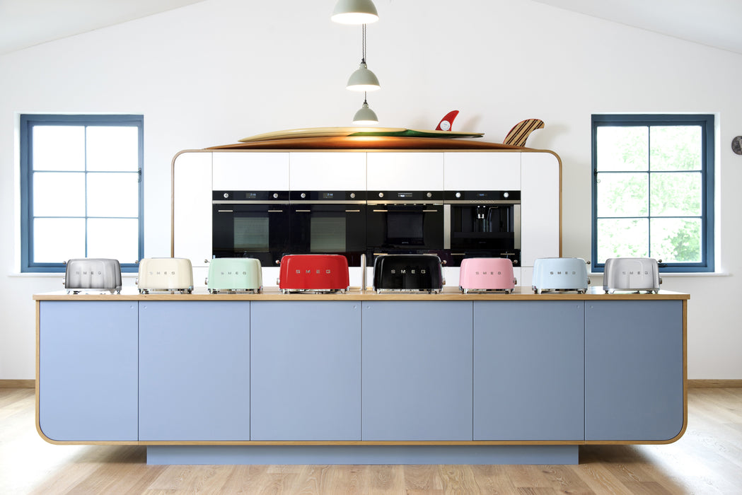 EAN 8017709189099 - Smeg TSF01PBEU tostadora 6 2 rebanada(s) 950 W Azul imagen 21