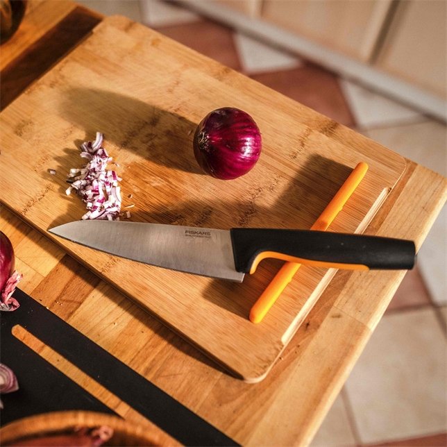 EAN 6424002012801 - Fiskars 1057535 cuchillo de cocina Acero inoxidable 1 pieza(s) Cuchillo de chef imagen 4