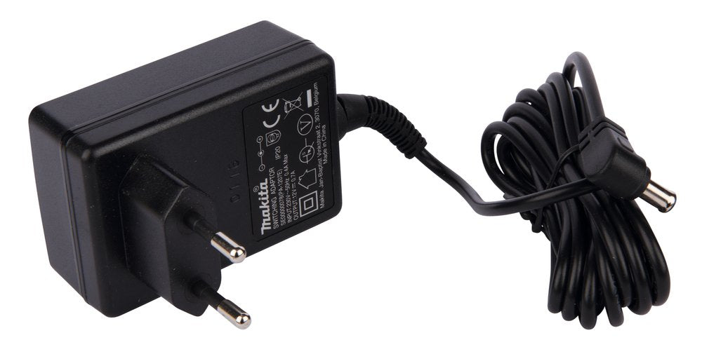 EAN 0088381447829 - Makita SE00000078 adaptador e inversor de corriente Interior imagen 1