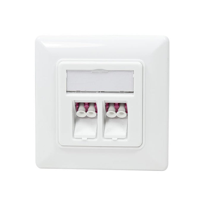 EAN 4052792053197 - LogiLink NK4024 toma de corriente LC-D Blanco imagen 1