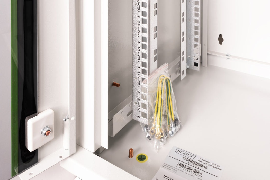 EAN 4016032135227 - Digitus DN-19 12-U armario rack 12U Bastidor de pared Gris imagen 5