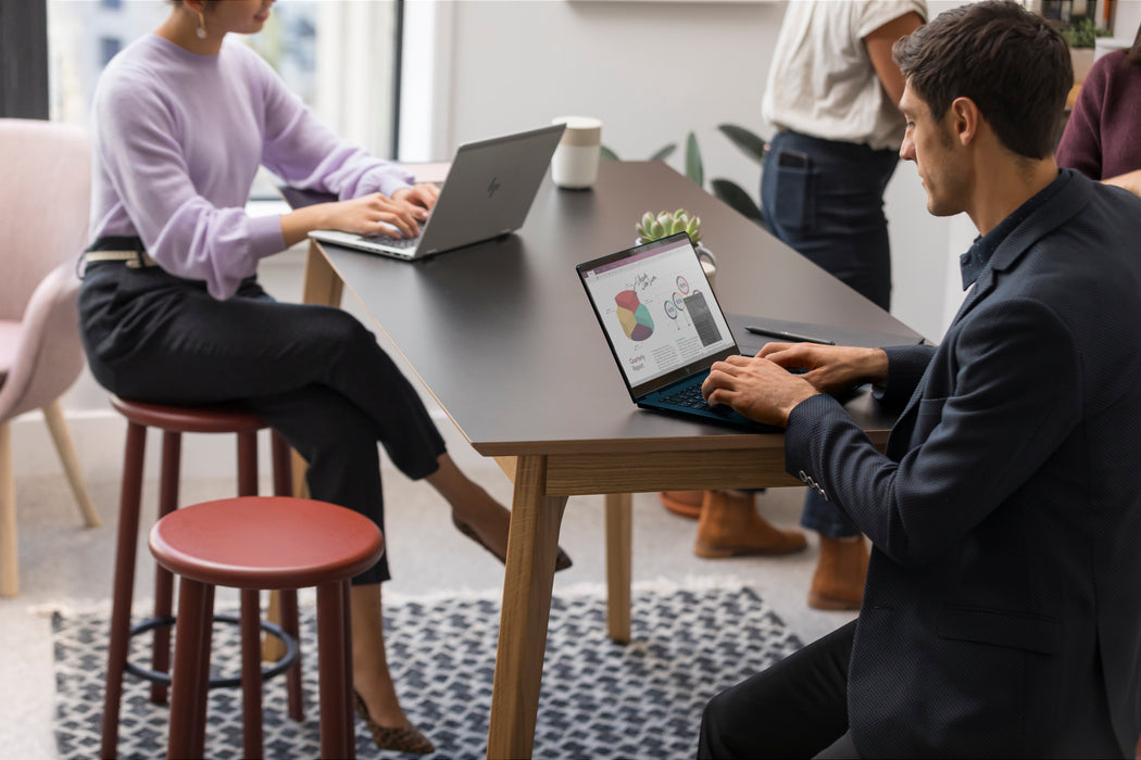 EAN 0196548579136 - HP EliteBook 1040 14 G10 Intel® Core™ i5 i5-1335U Portátil 35,6 cm (14") WUXGA 16 GB DDR5-SDRAM 512 GB SS imagen 10