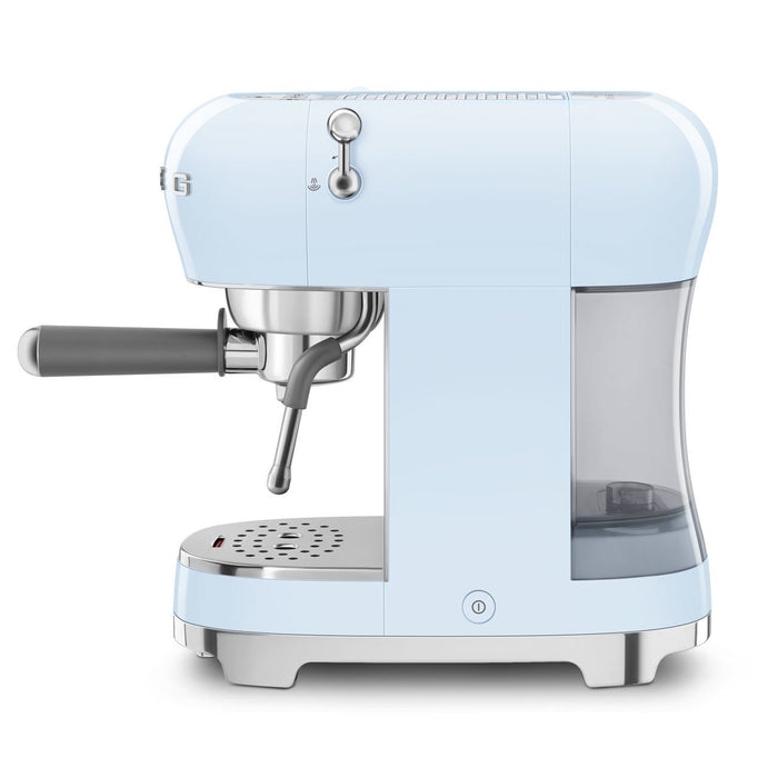 EAN 8017709324766 - Smeg ECF02PBEU cafetera eléctrica Manual Máquina espresso 1,1 L imagen 2