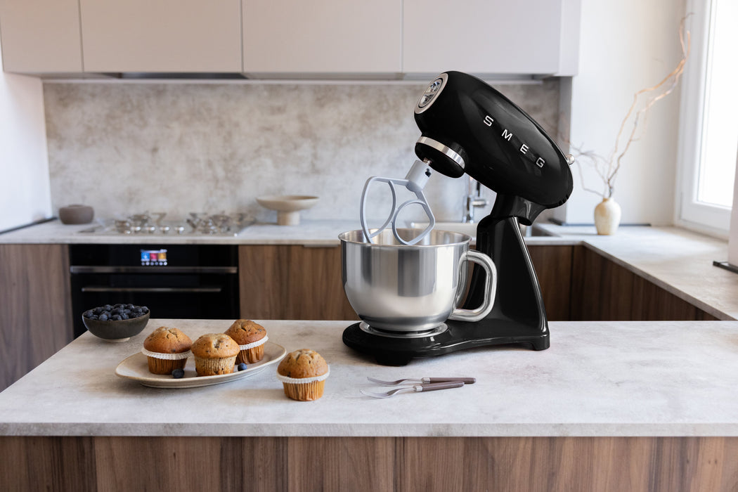 EAN 8017709353773 - Smeg SMF05BLEU batidora Batidora de varillas 1000 W Negro imagen 14
