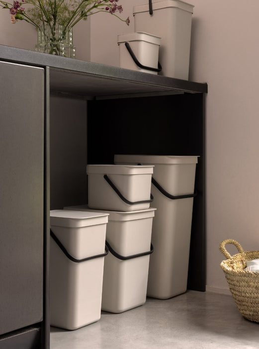 EAN 8710755251702 - Brabantia Sort & Go 6 L Rectangular Plástico reciclado Beige imagen 10