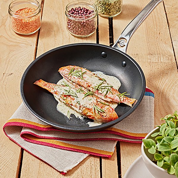 EAN 3011248300323 - de Buyer Choc extreme Sartén multiuso Alrededor imagen 3