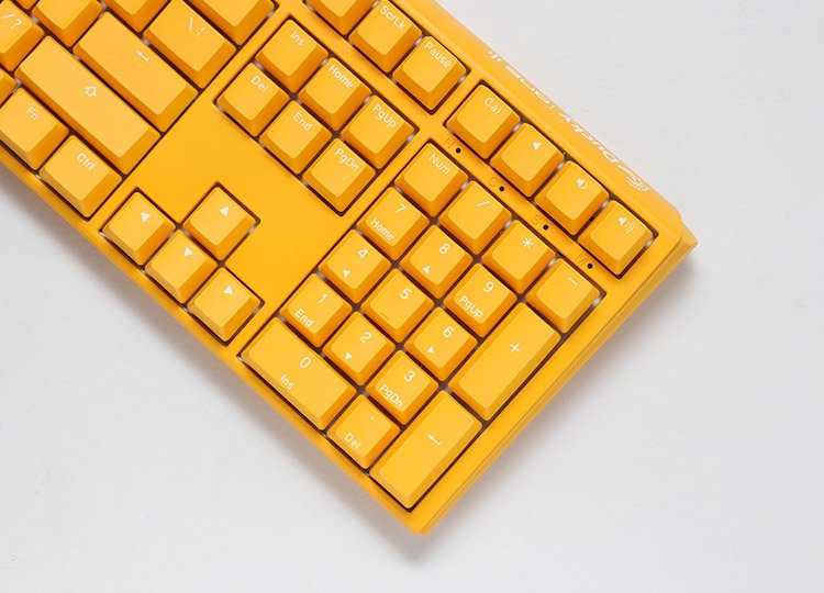 EAN 4710578309936 - Ducky One 3 Yellow Gaming Tastatur RGB LED - MX-Clear US teclado Juego USB Inglés de EE. UU. Amarillo imagen 10