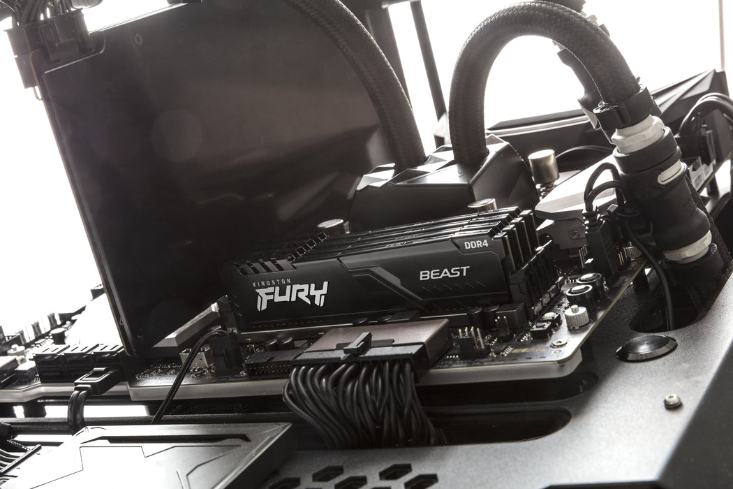 EAN 0740617319798 - Kingston Technology FURY Beast módulo de memoria 1 x 8 GB 3600 MT/s 288-pin DIMM imagen 12