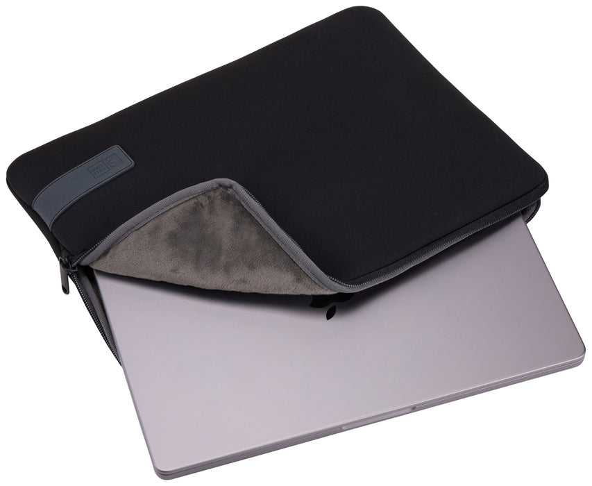 EAN 85854254175 - Case Logic Reflect REFMB114 - Black 35,6 cm (14") Funda Negro imagen 4
