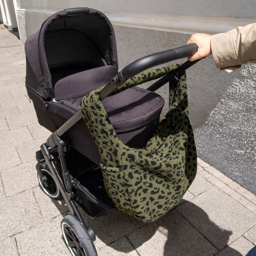 EAN 4012013747380 - Reisenthel moonbag Oliva Bolso grande imagen 2