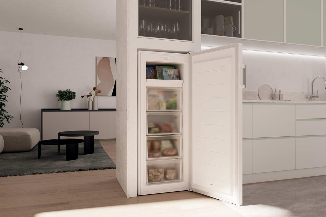 EAN 8059019103150 - Candy CNUQ2L513EWH Congelador vertical Independiente 169 L Blanco imagen 10