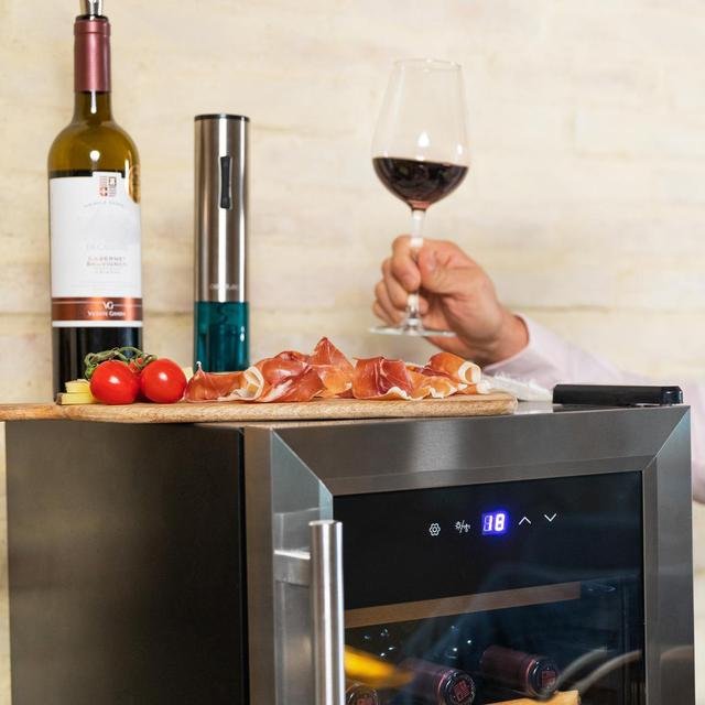 EAN 8435484001212 - Cecotec 00121 enfriador de vino Nevera de vino Independiente Acero inoxidable 15 botella(s) imagen 5