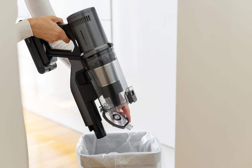 EAN 3838783075833 - Gorenje SVC296749NEBL Aspiradora escoba 2 en 1 Batería Secar HEPA Sin bolsa 0,6 L 550 W Carbón vegetal imagen 51