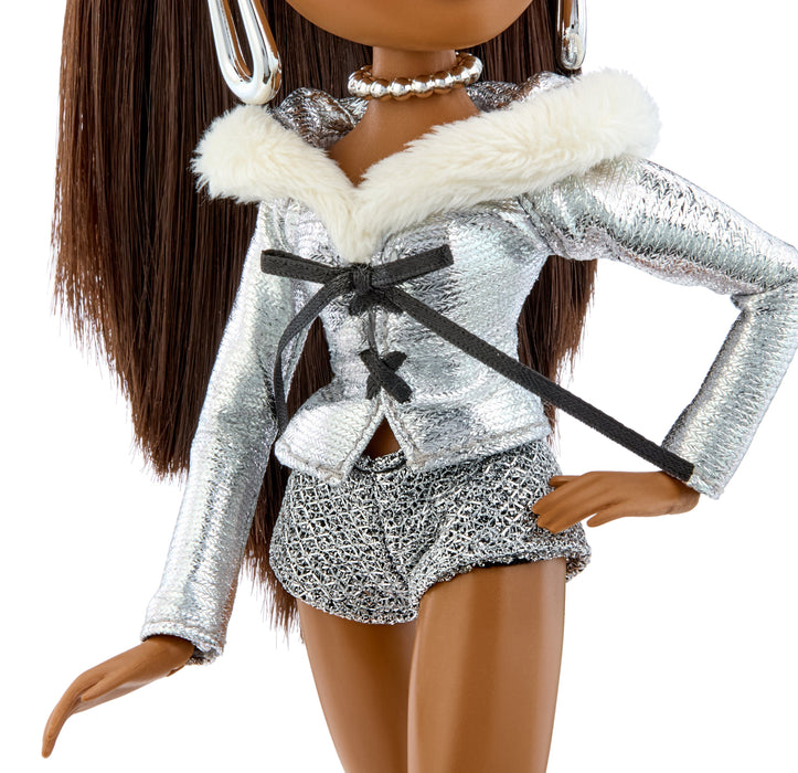 EAN 35051599364 - Bratz Charmz Doll- Sasha imagen 6