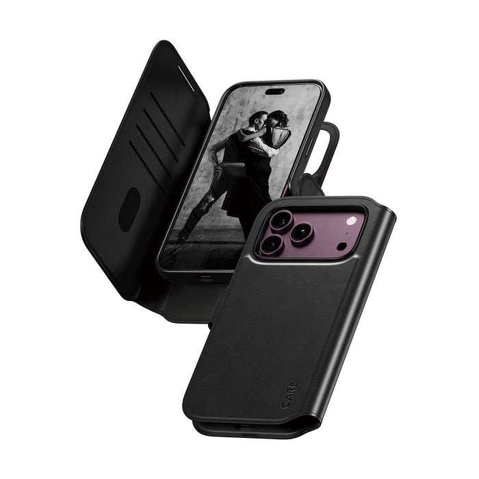 EAN 5715685043826 - PanzerGlass CARE™ by ® Tango 2-in-1 Wallet Case Black w. MagSafe iPhone 2026 Pro Max | 17 Pro Max funda p imagen 1