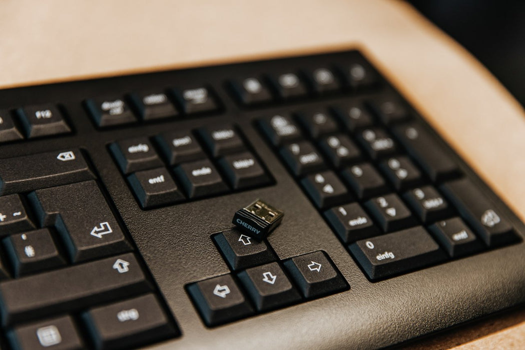 EAN 4025112119224 - CHERRY KW 3000 teclado Universal RF inalámbrico QWERTY Portugués Negro imagen 6