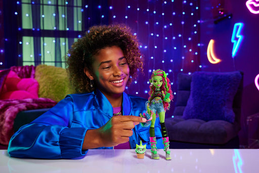 EAN 194735183333 - Monster High HRP81 muñeca imagen 2