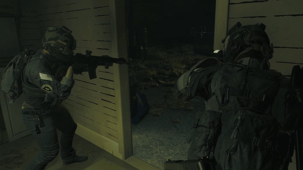 EAN 5056635618160 - Just for Games Ready Or Not - Day One Edition (PS5) Day One (Primer día) Plurilingüe PlayStation 5 imagen 4