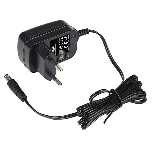 EAN 5901720138002 - Akyga AK-TB-08 adaptador e inversor de corriente Interior 5 W Negro imagen 1