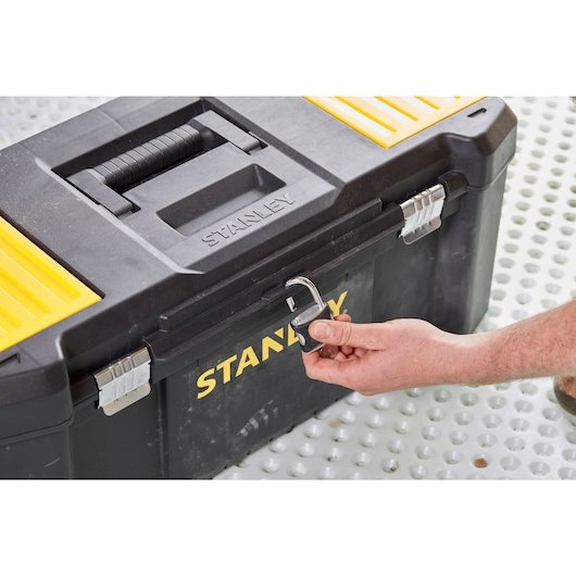 EAN 3253561829765 - Black & Decker STST82976-1 pieza pequeña y caja de herramientas Negro, Amarillo imagen 7