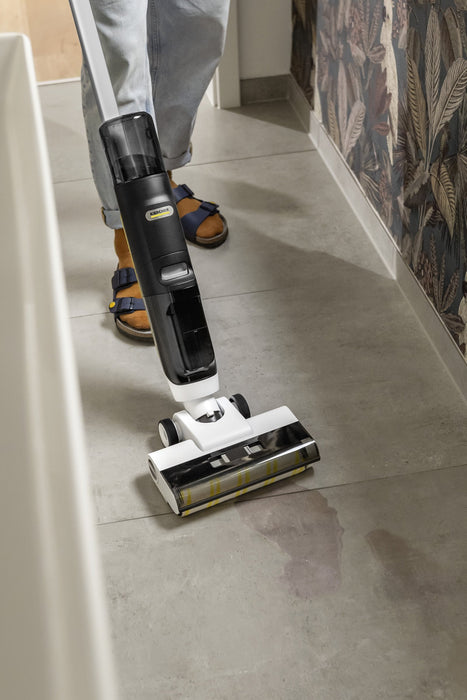 EAN 4066529148155 - Kärcher FCV 3 vloerreiniger Aspiradora escoba 2 en 1 Batería Seca y húmeda HEPA Sin bolsa 160 W Blanco imagen 8