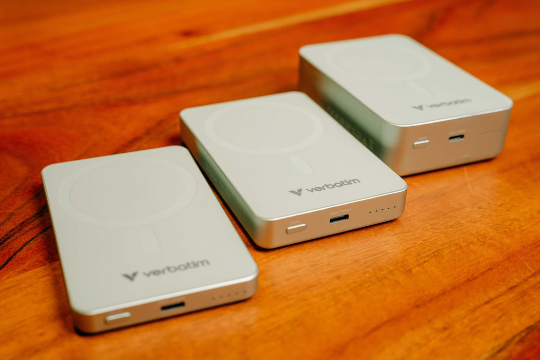 EAN 0023942322269 - Verbatim Charge 'n' Go Essentials 5000 mAh Cargador inalámbrico Verde imagen 6