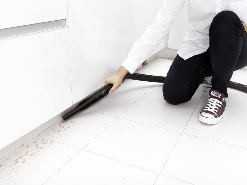 EAN 4054278991672 - Kärcher VC 2 2,8 L Aspiradora de tambor Secar 700 W Bolsa para el polvo imagen 3