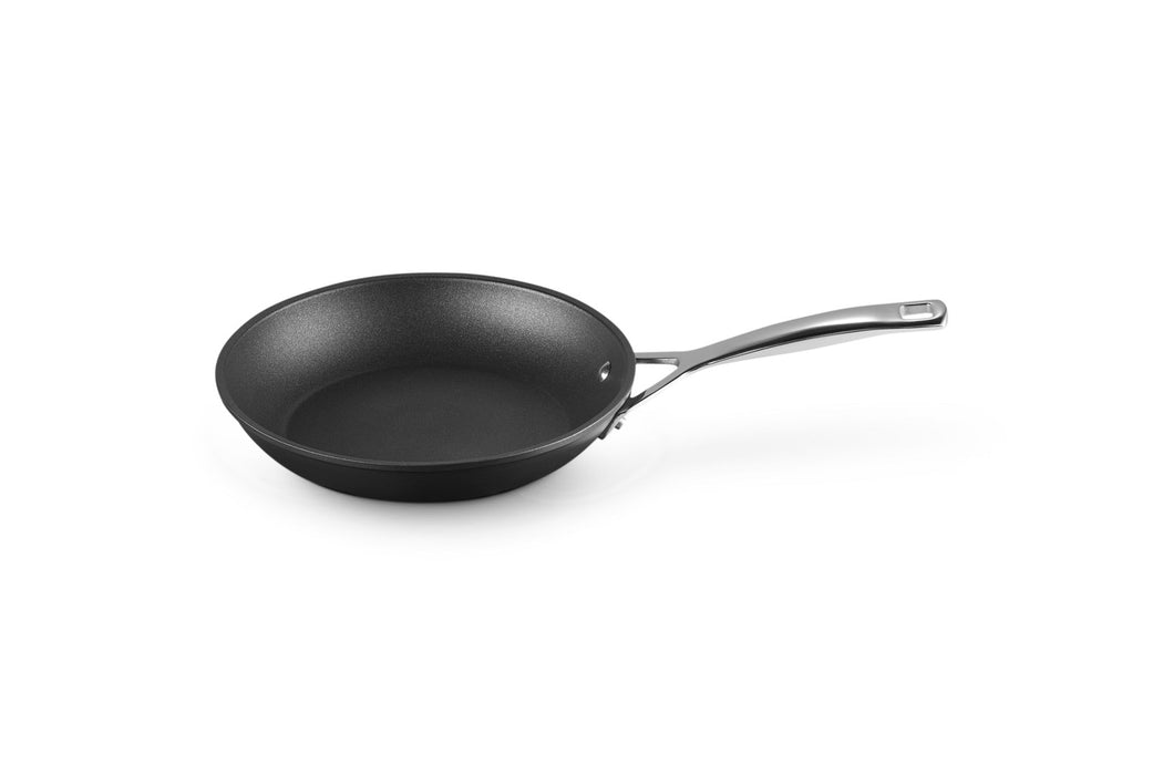 EAN 0630870272971 - Le Creuset 51112280010002 cacerola Sartén multiuso Alrededor imagen 2