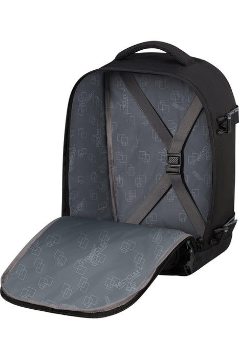 EAN 5400520240699 - American Tourister Take2cabin S mochila Mochila informal Negro Tereftalato de polietileno reciclado (rPET imagen 3